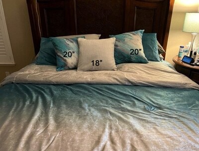 Decorative pillow covers in teal green, blue, turquoise, grey and white - image4